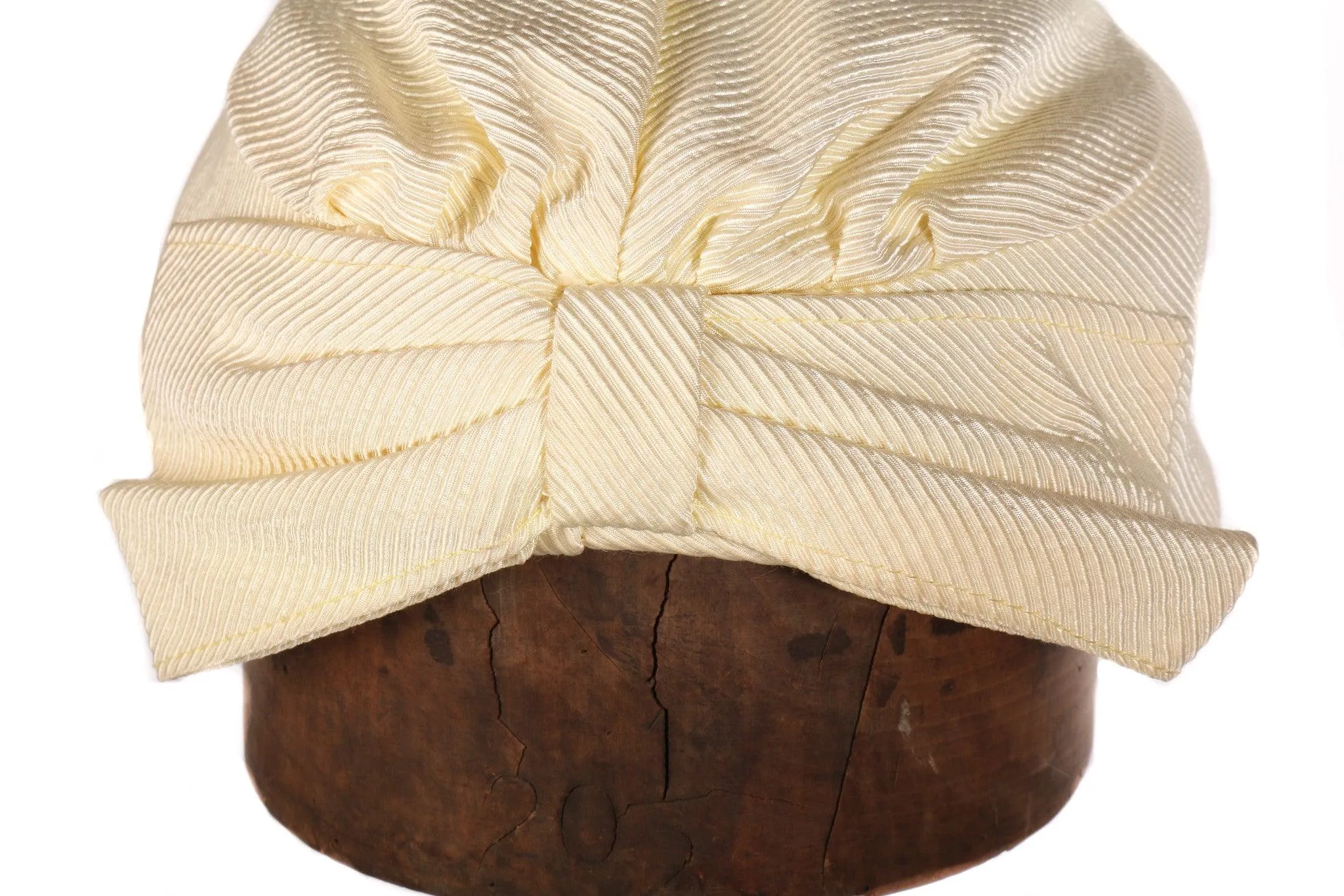 Jacoll Vintage Pillbox/Turban Hat Silk Cream Size 52.5cm Small