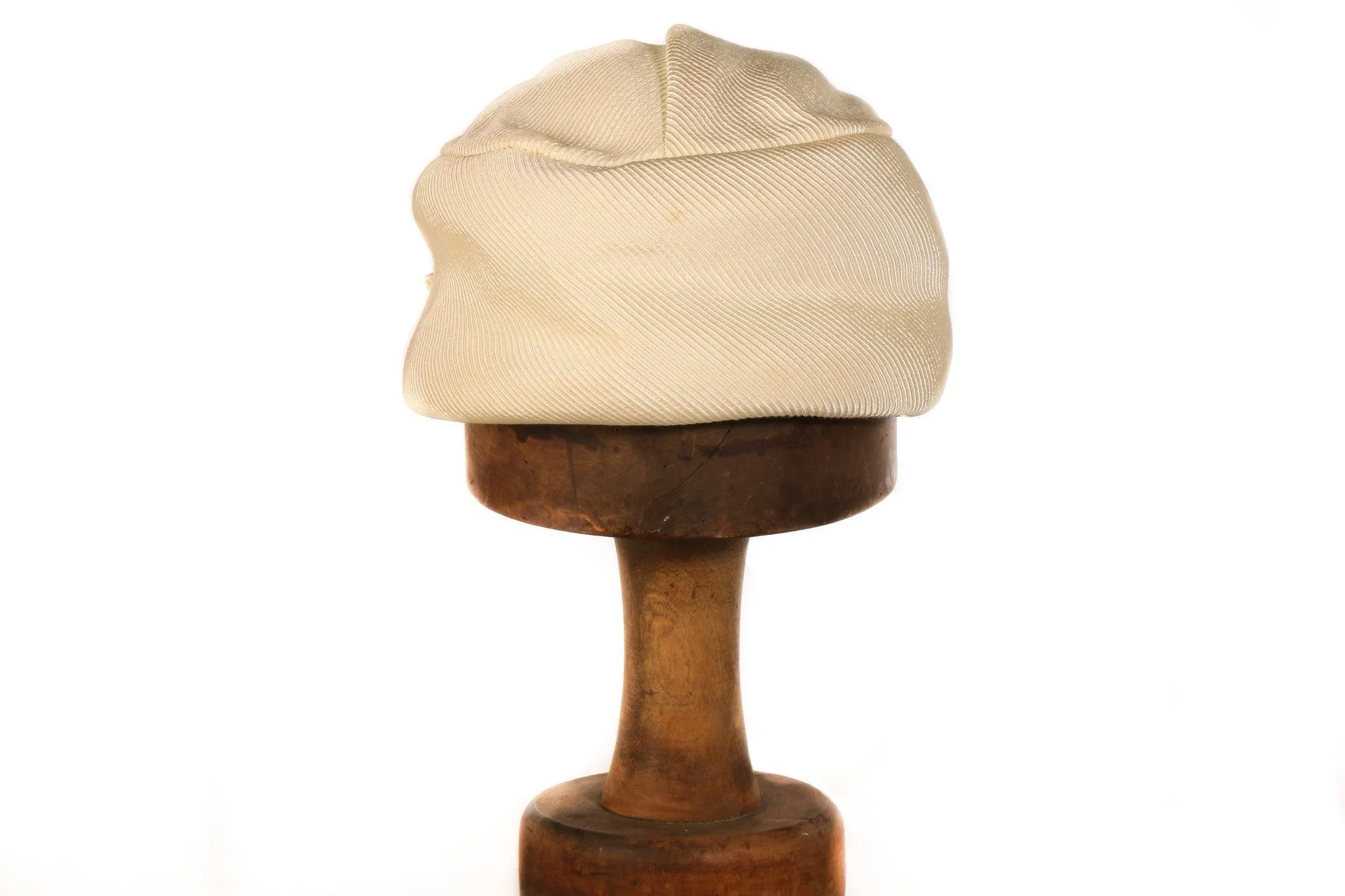 Jacoll Vintage Pillbox/Turban Hat Silk Cream Size 52.5cm Small